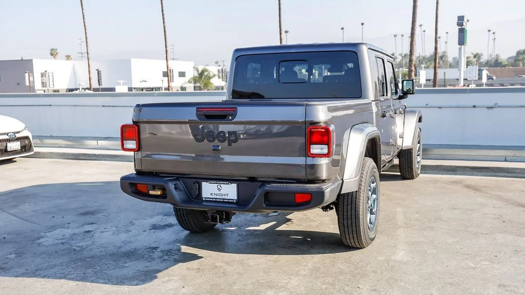 New 2026 Gray Jeep 85th Anniversary Edition image 9