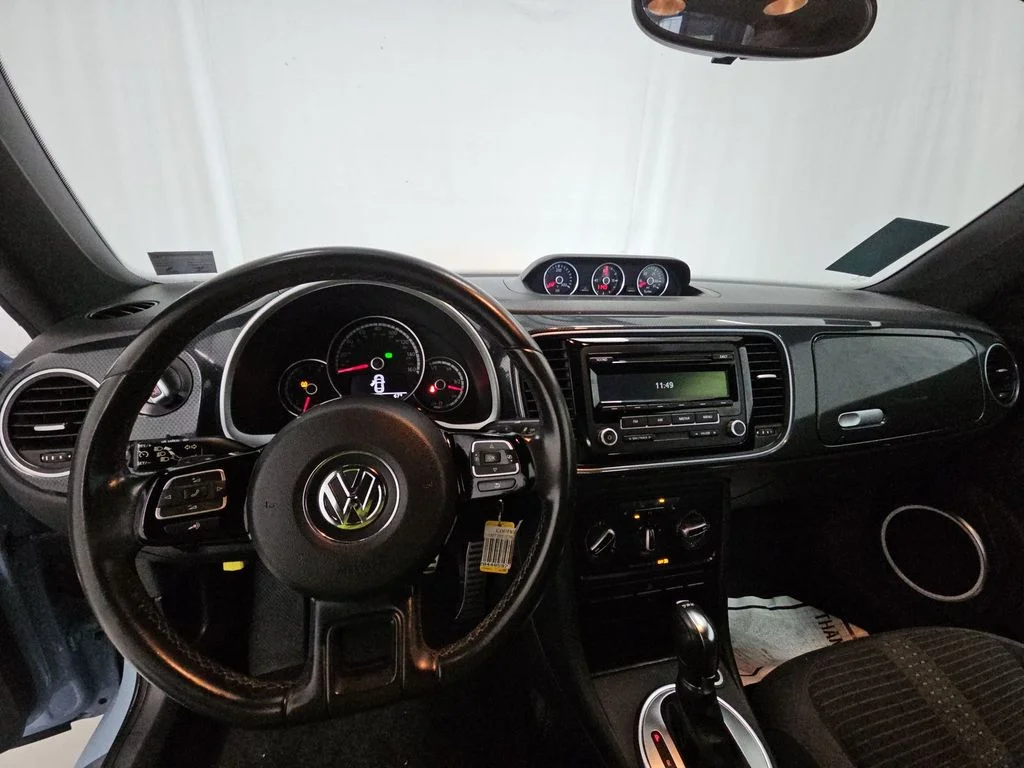 Used 2014 Blue Volkswagen 2.0T R-Line image 12