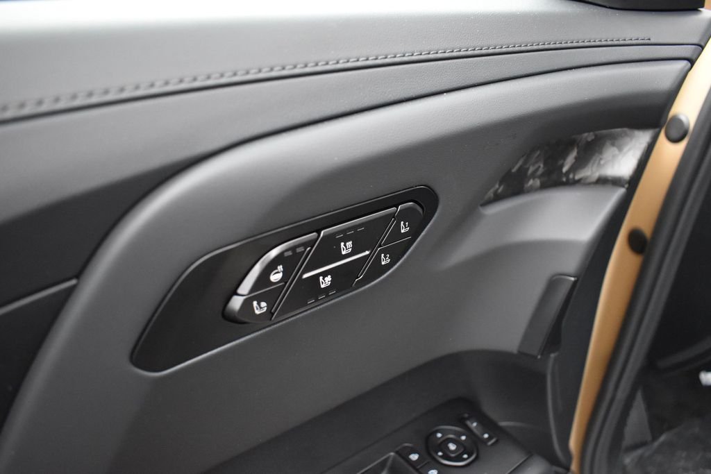 New 2027 Terrain Brown Matte Kia X-Pro SX Prestige image 7