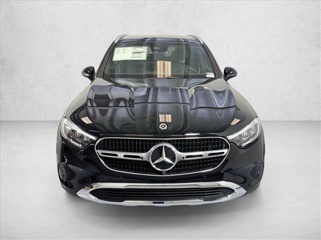 New 2026 Black Mercedes-Benz GLC 300 image 32