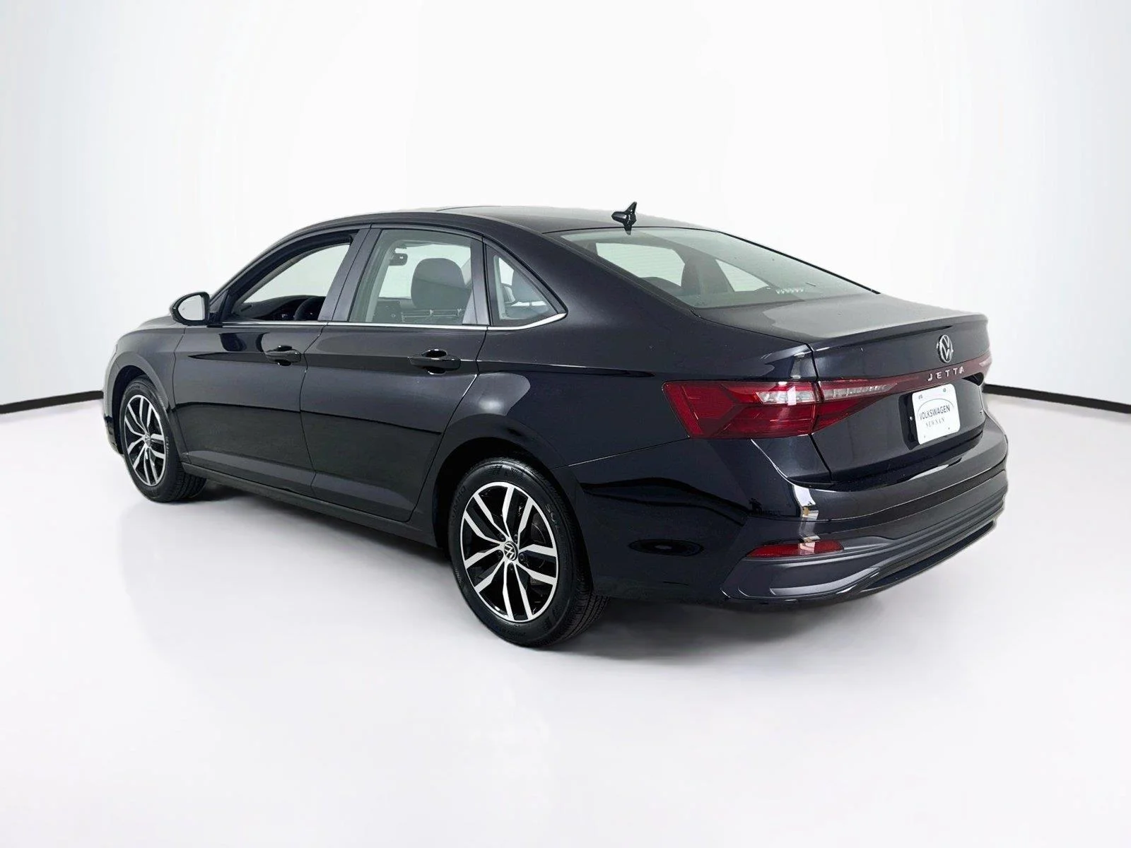 New 2027  Volkswagen SE image 7