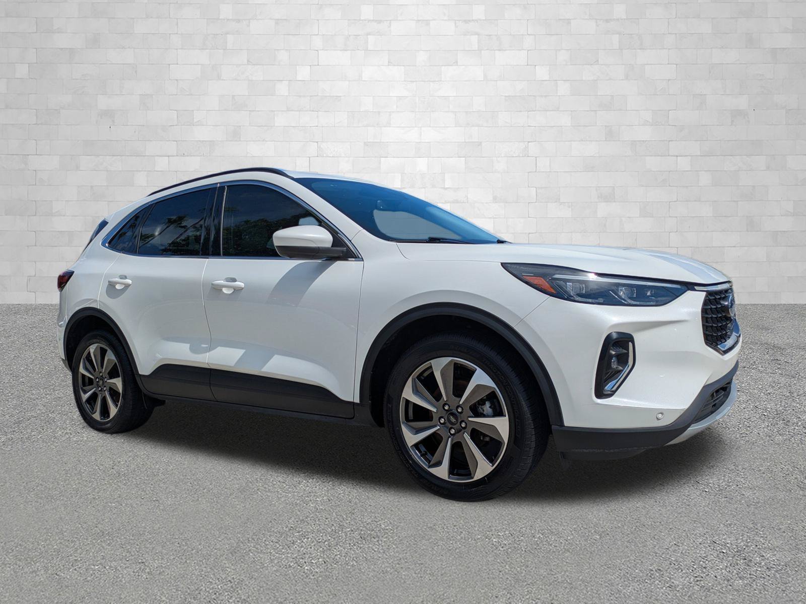 2023 Ford Escape