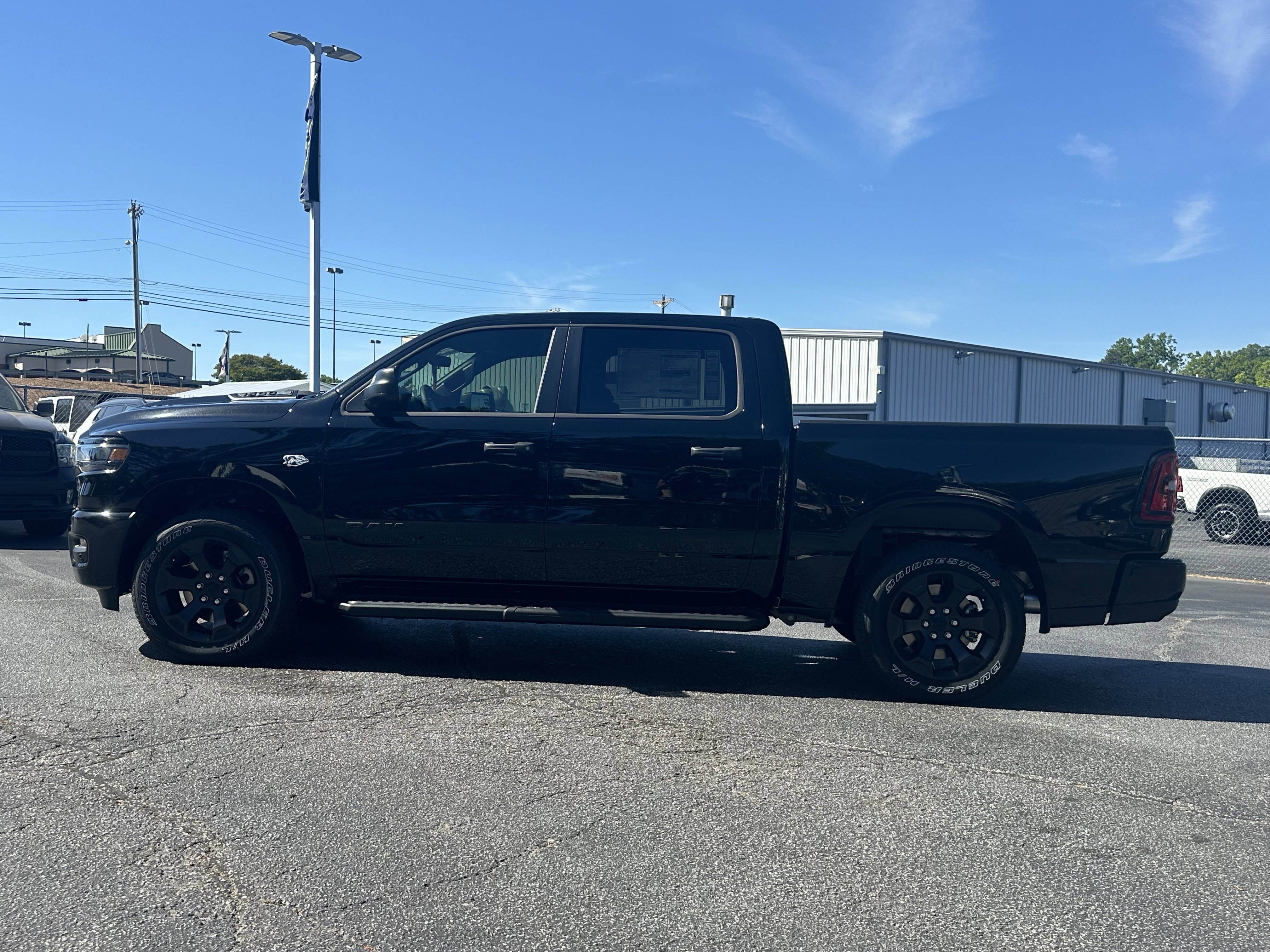 New 2026 Diamond Black Crystal Pearl-Coat Exterior Paint RAM Express image 5