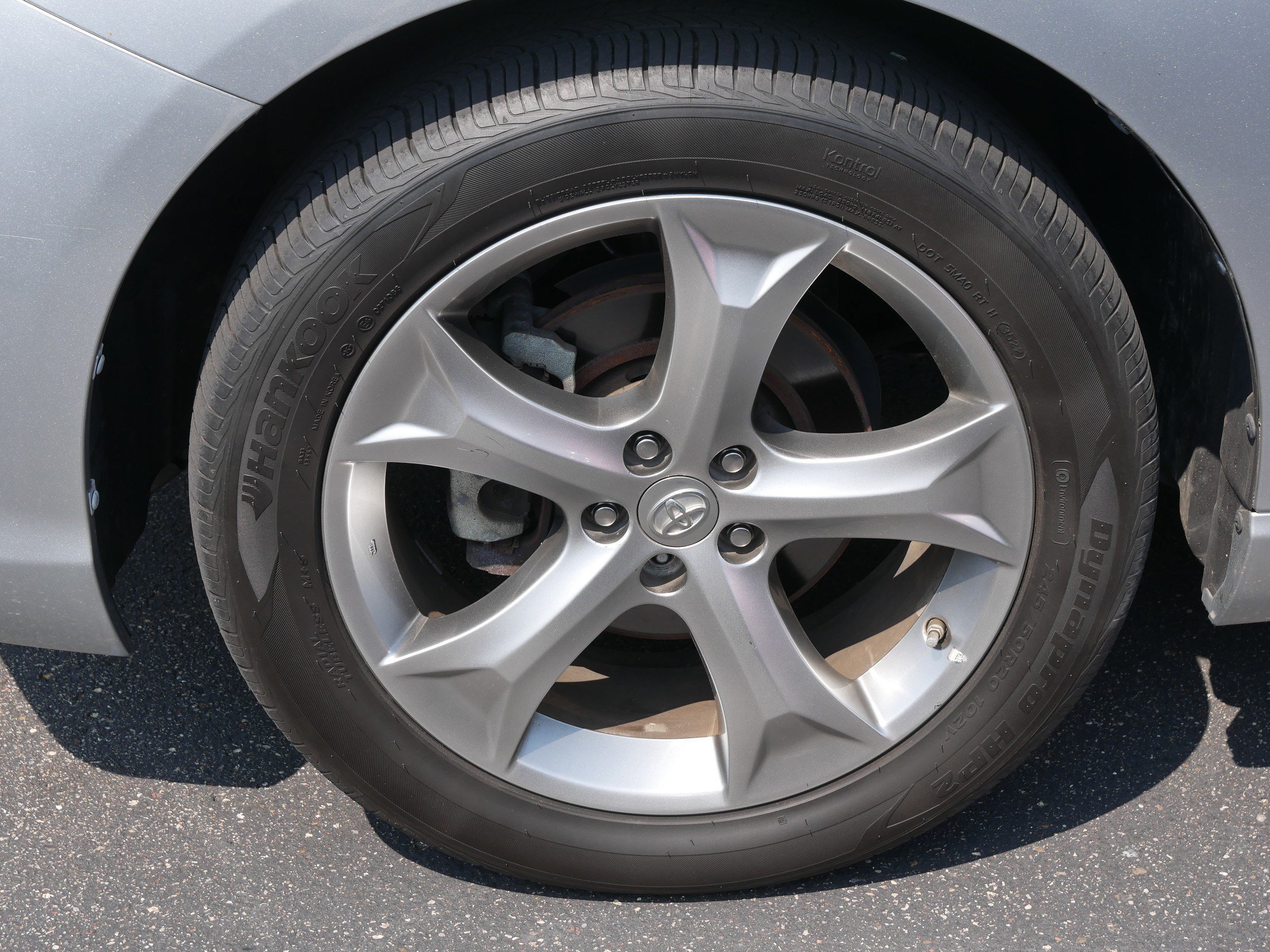 Used 2015 Celestial Silver Metallic Toyota Limited image 15