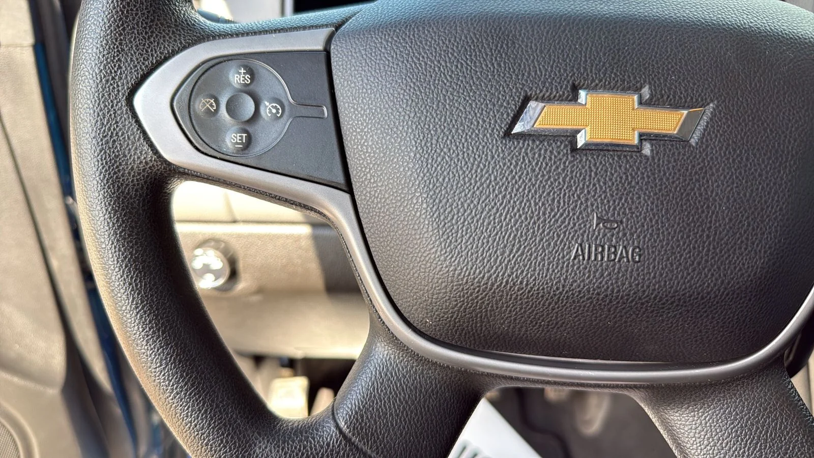 Used 2020 Blue Chevrolet Work Truck image 14