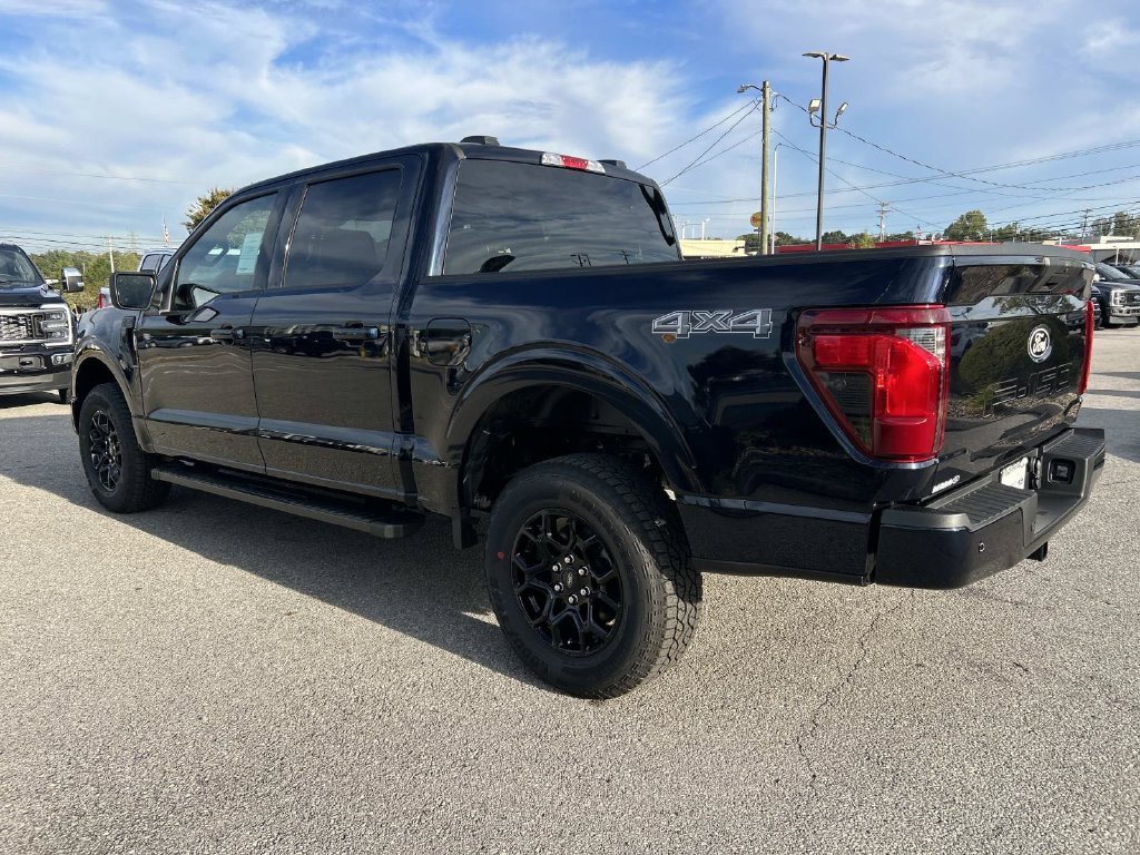 New 2026 Antimatter Blue Metallic Ford XLT image 5