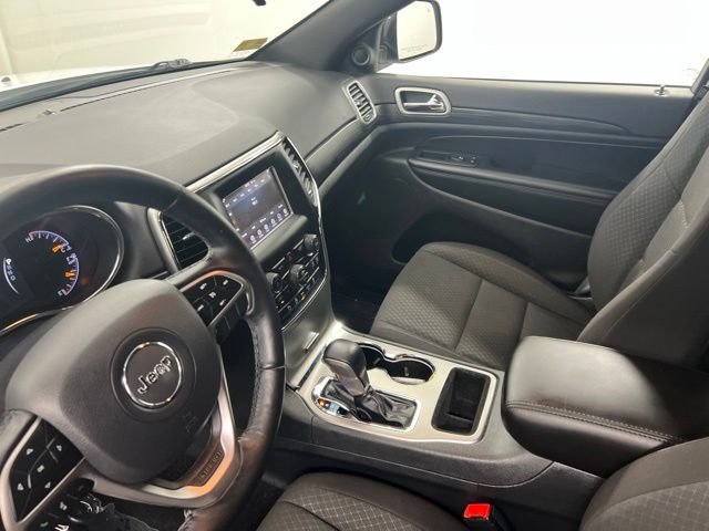 Used 2021 White Jeep Laredo E image 21