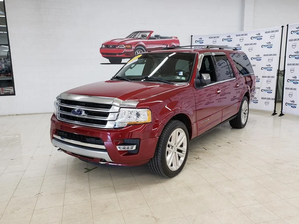 Used 2016 Red Ford Platinum image 3