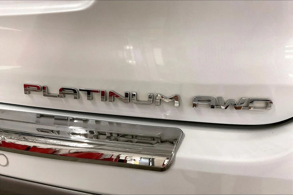 Used 2022 Beige Toyota Platinum image 11