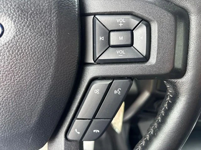 Used 2020 Red Ford XLT image 26