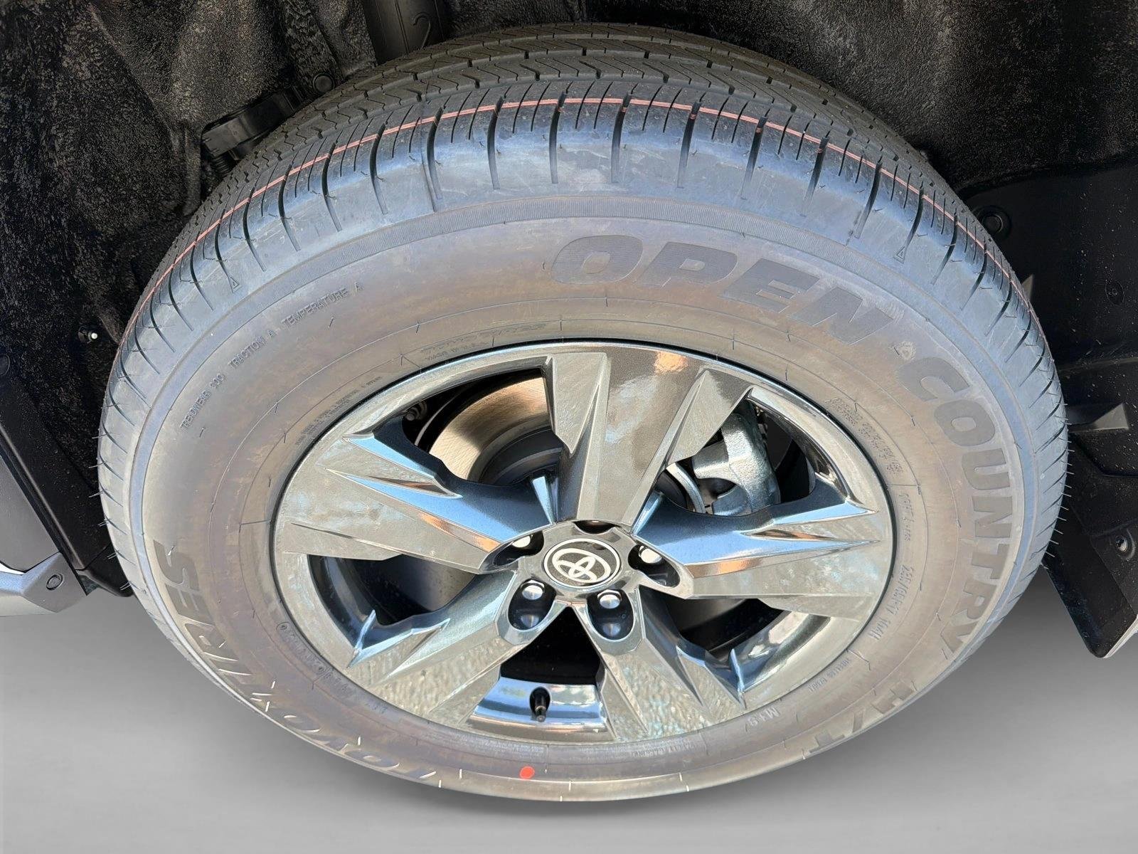 Used 2026 Ice Cap Toyota LE image 19