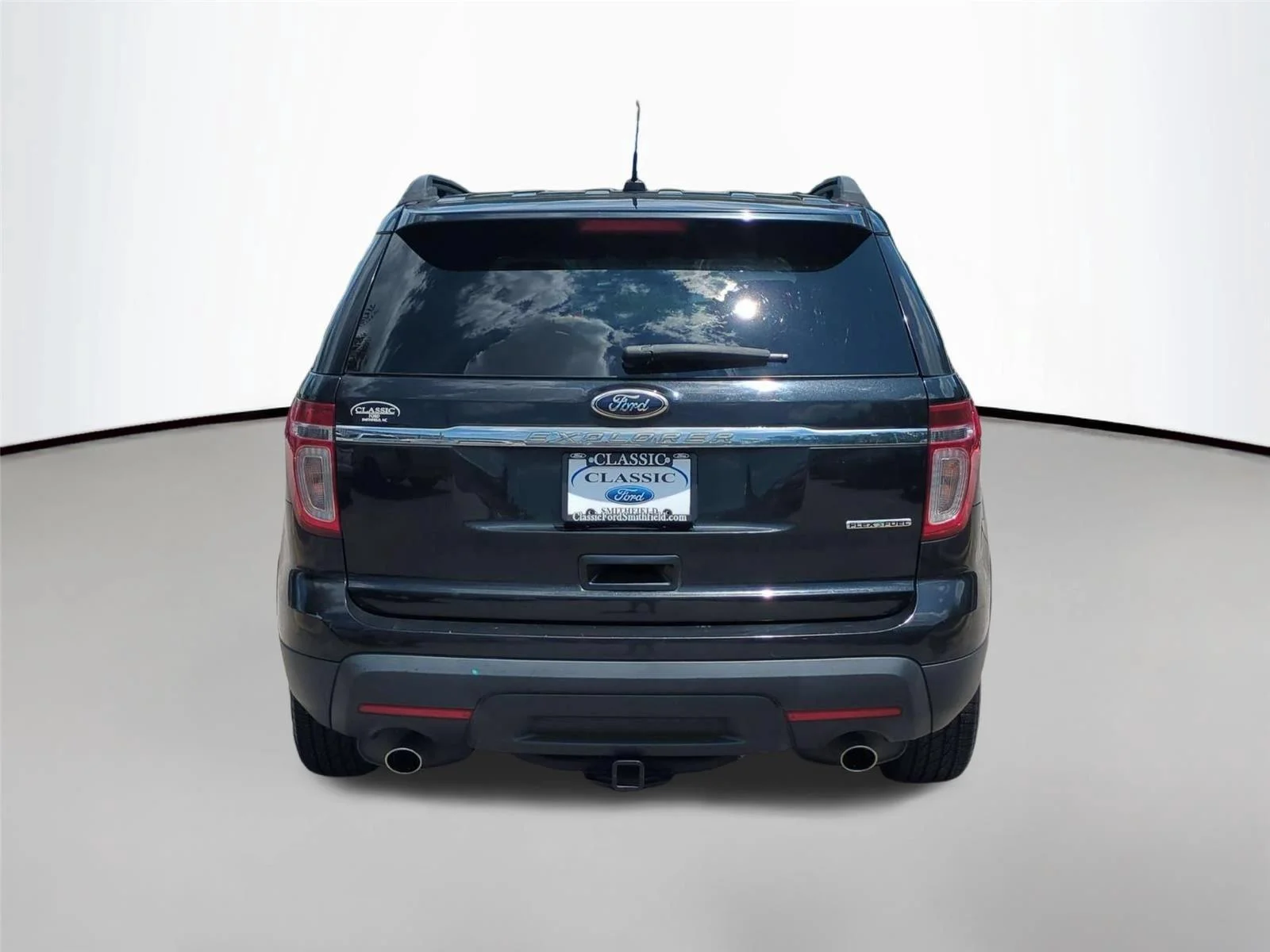 Used 2015 Tuxedo Black Metallic Ford Base image 4