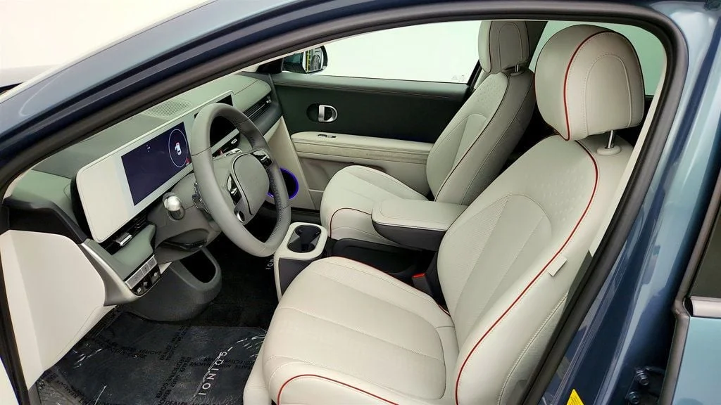 Used 2024 Digital Teal Hyundai Limited AWD image 20