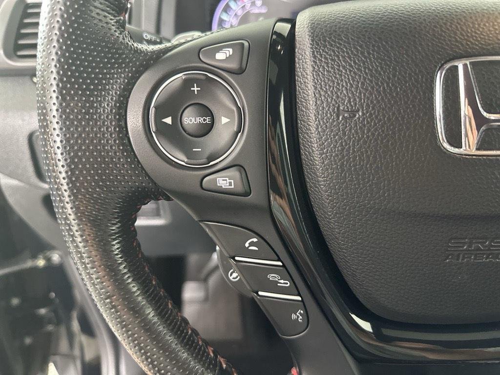 Used 2022 Crystal Black Pearl Honda Black Edition image 22