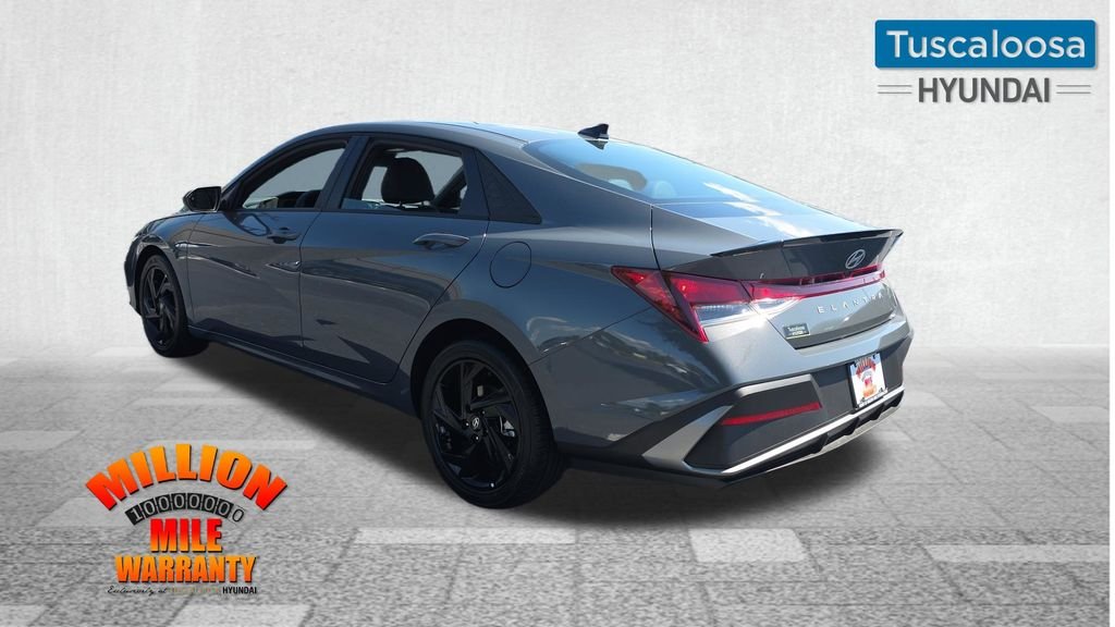 New 2026 Gray Hyundai SEL Sport Plus image 6