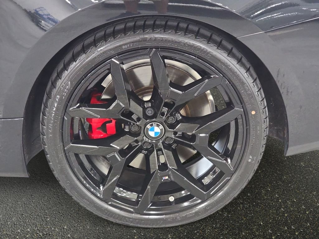 Used 2025 Black Sapphire Metallic BMW M440i image 28