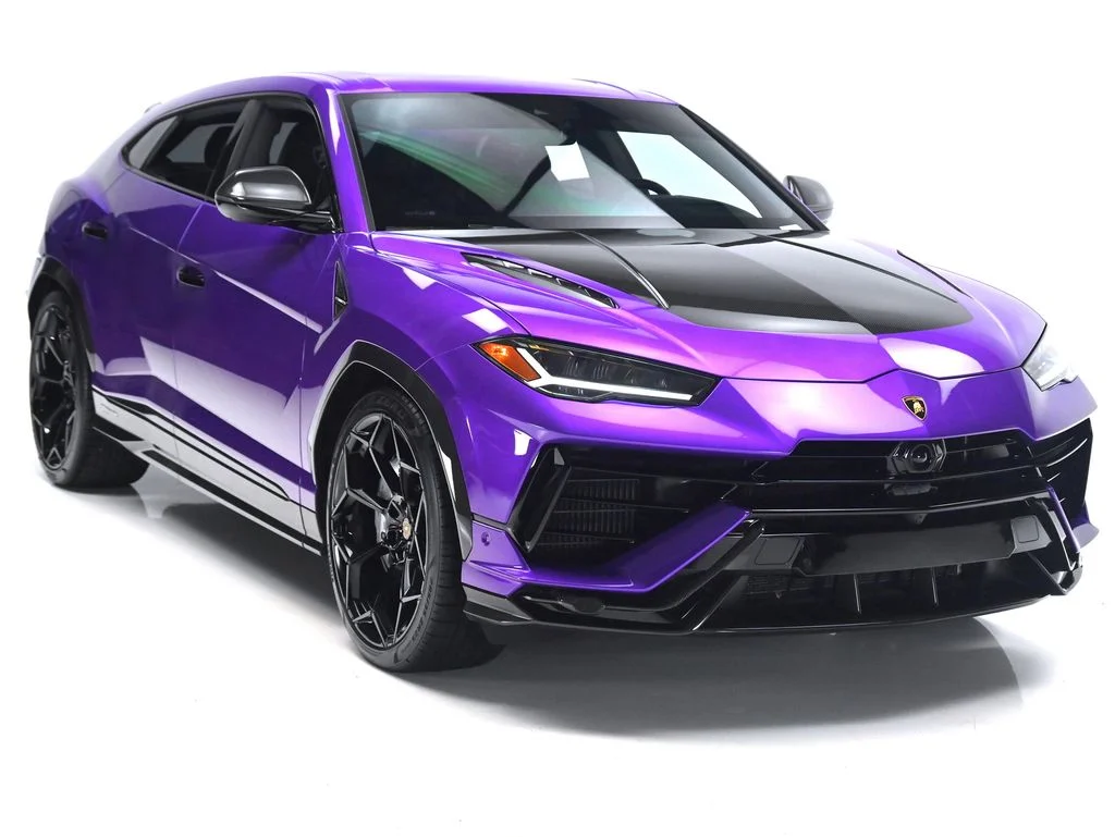 Certified Used 2024 Viola Pasifae Metallic Lamborghini Performante image 9