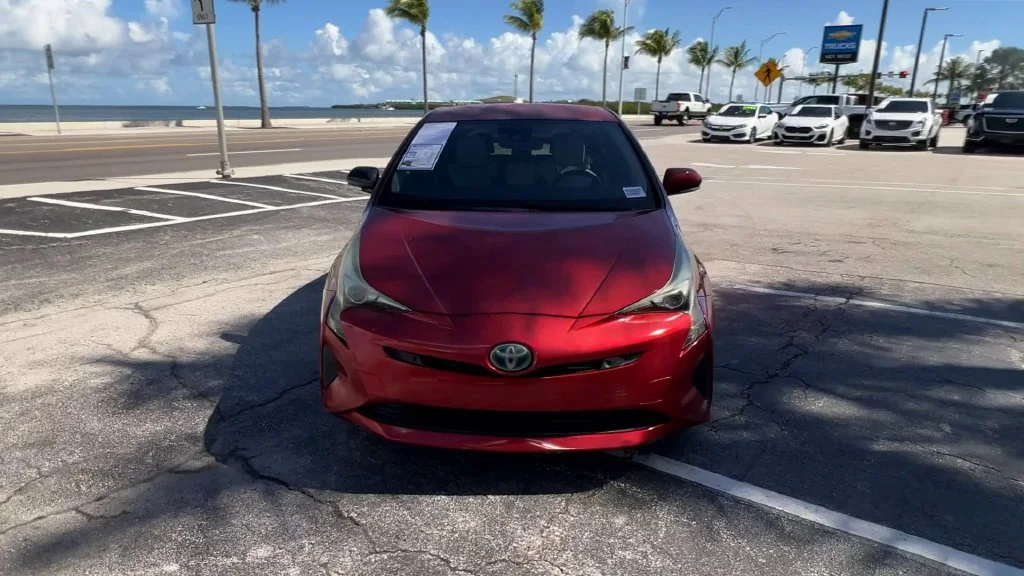 Used 2017 Red Toyota Four image 4