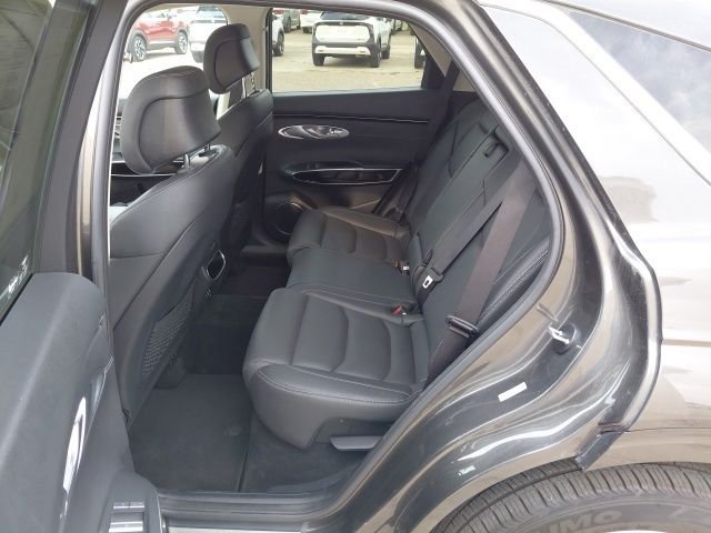 Used 2025 Gray Genesis 2.5T image 23