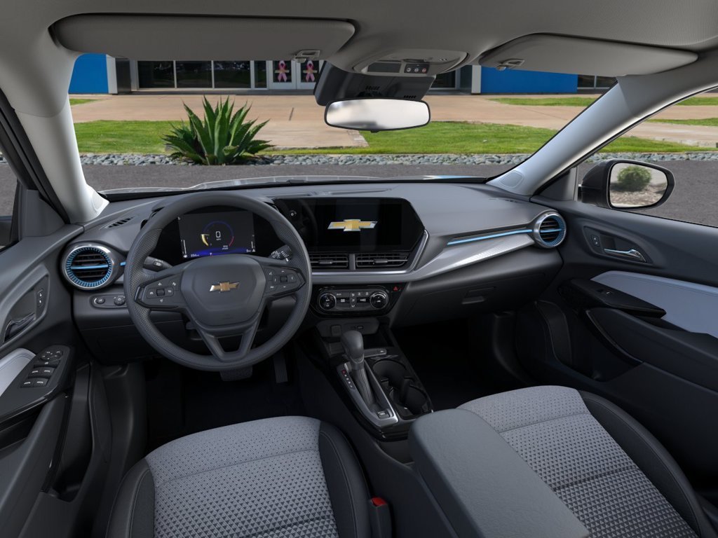 2026 Chevrolet Trax LT - Photo 15