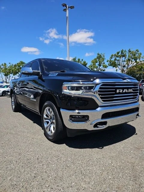 Used 2022 Diamond Black Ram Limited image 1