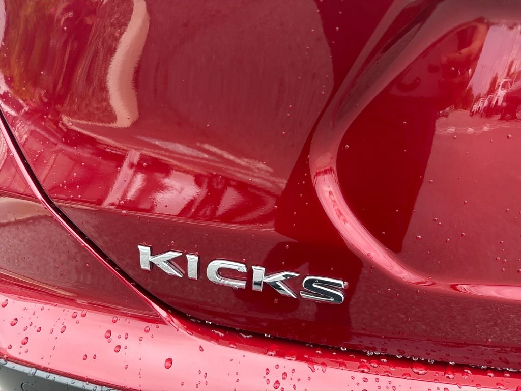 Certified Used 2024 Red Nissan SR image 10