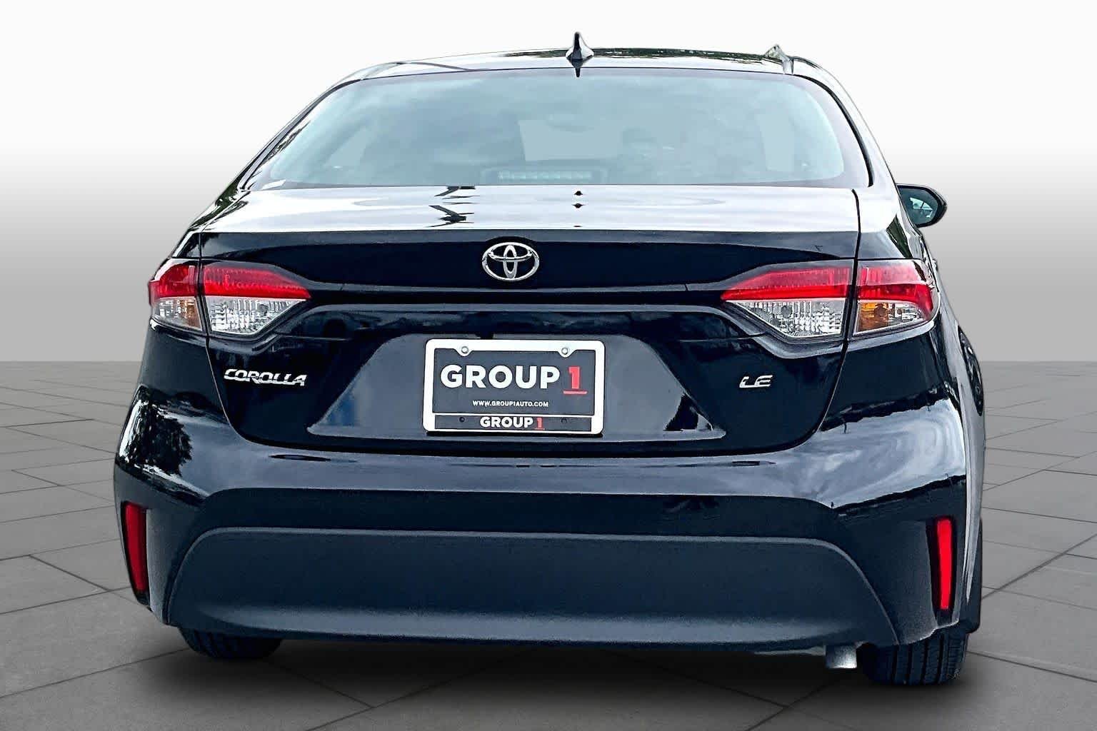 Used 2026 Midnight Black Metallic Toyota LE image 5