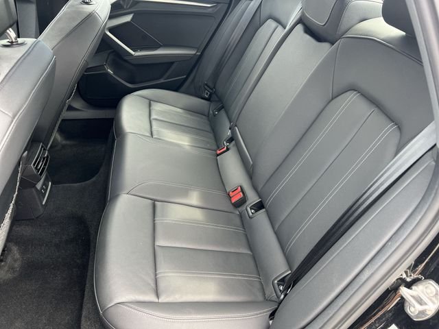 Used 2024  Audi 40 Premium image 38