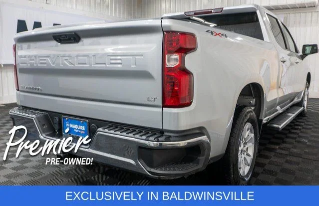 Used 2022 Silver Chevrolet LT image 5