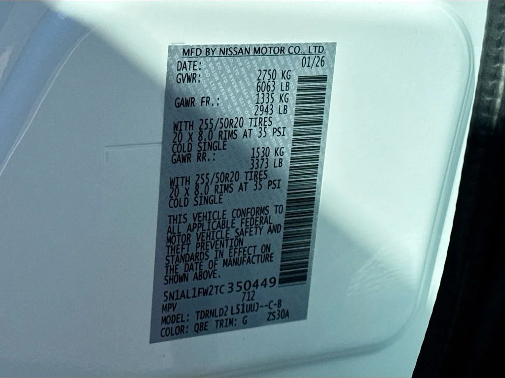 Certified Used 2026 White INFINITI SPORT image 36