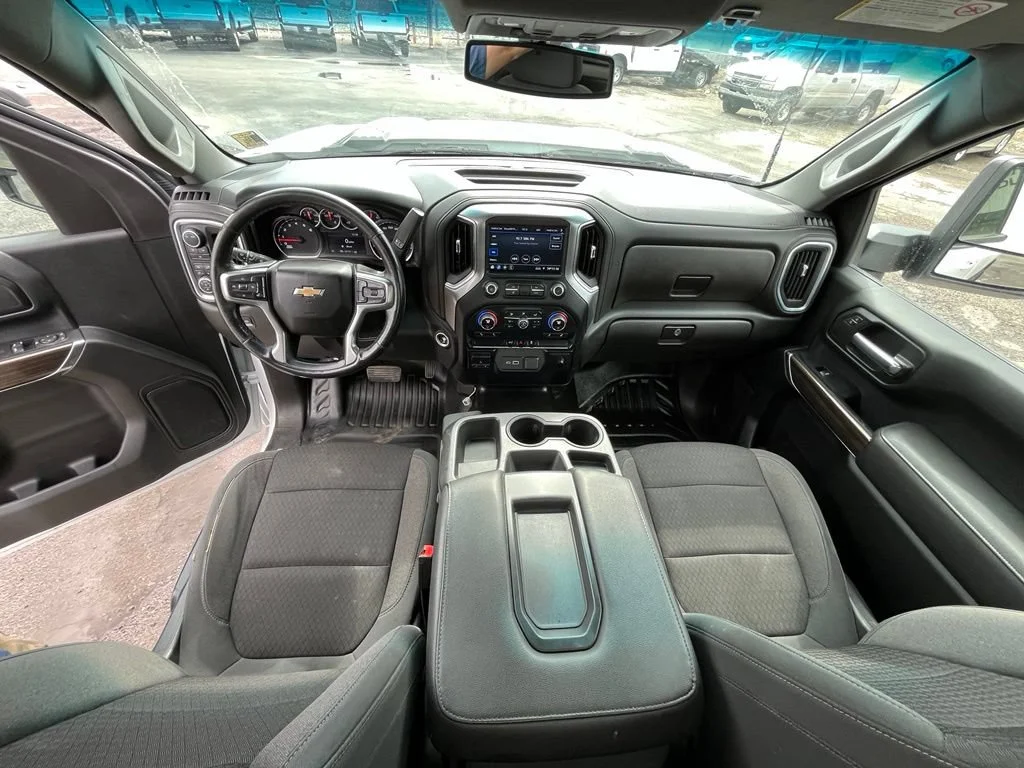 Used 2022 Summit White Chevrolet LT image 14