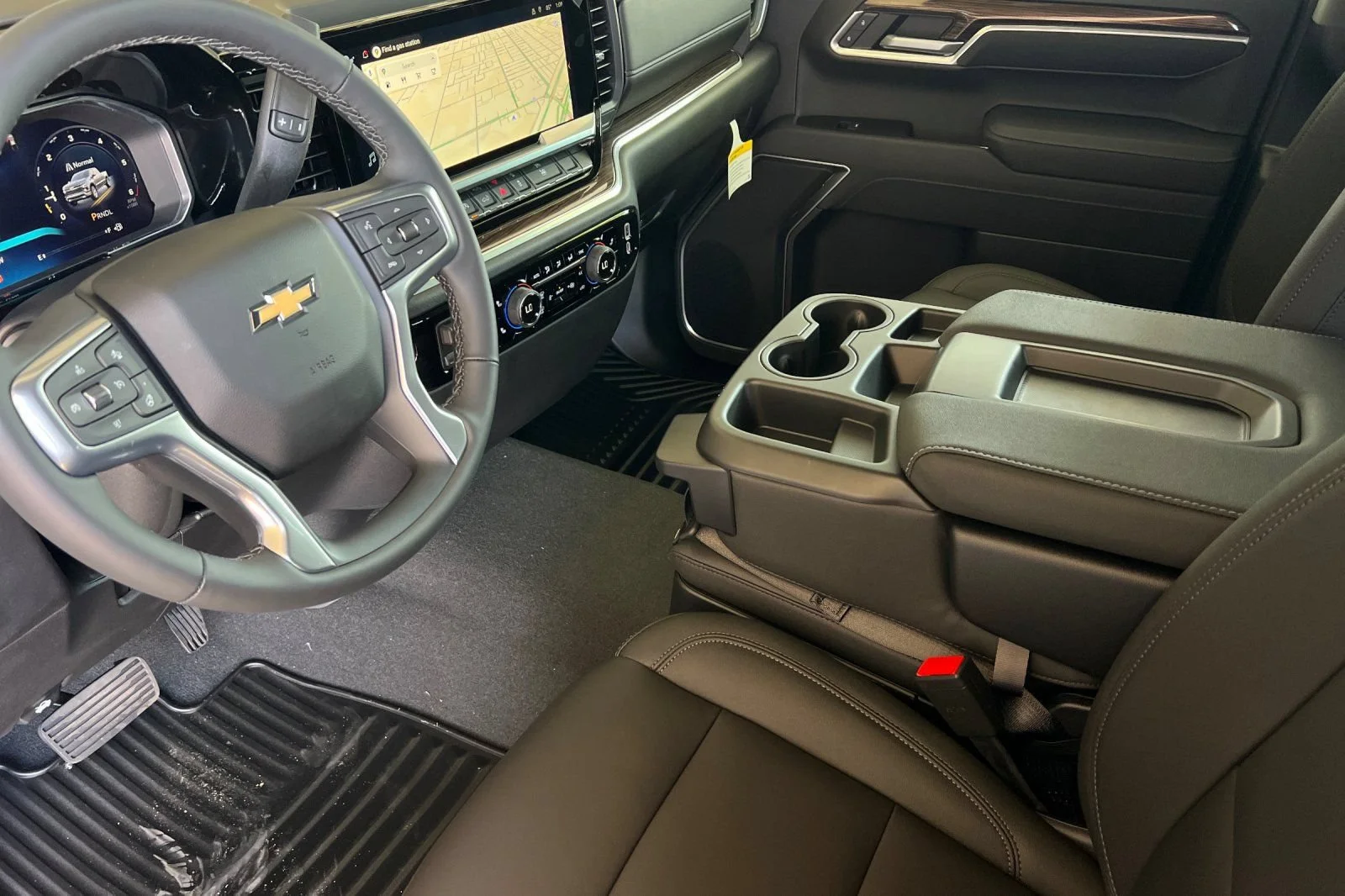 New 2026 Sterling Gray Metallic Chevrolet LT image 10