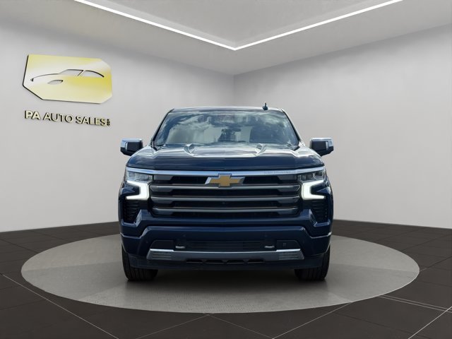 Used 2022 Northsky Blue Metallic Chevrolet High Country image 2