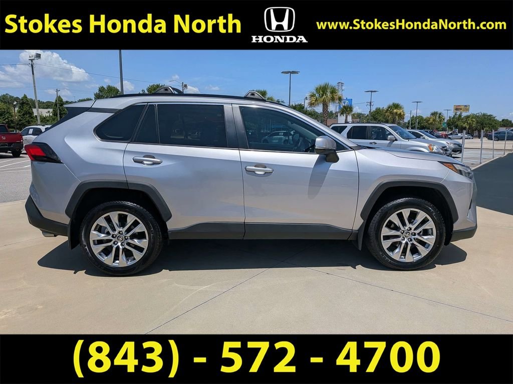 Used 2024 Silver Toyota XLE Premium image 7