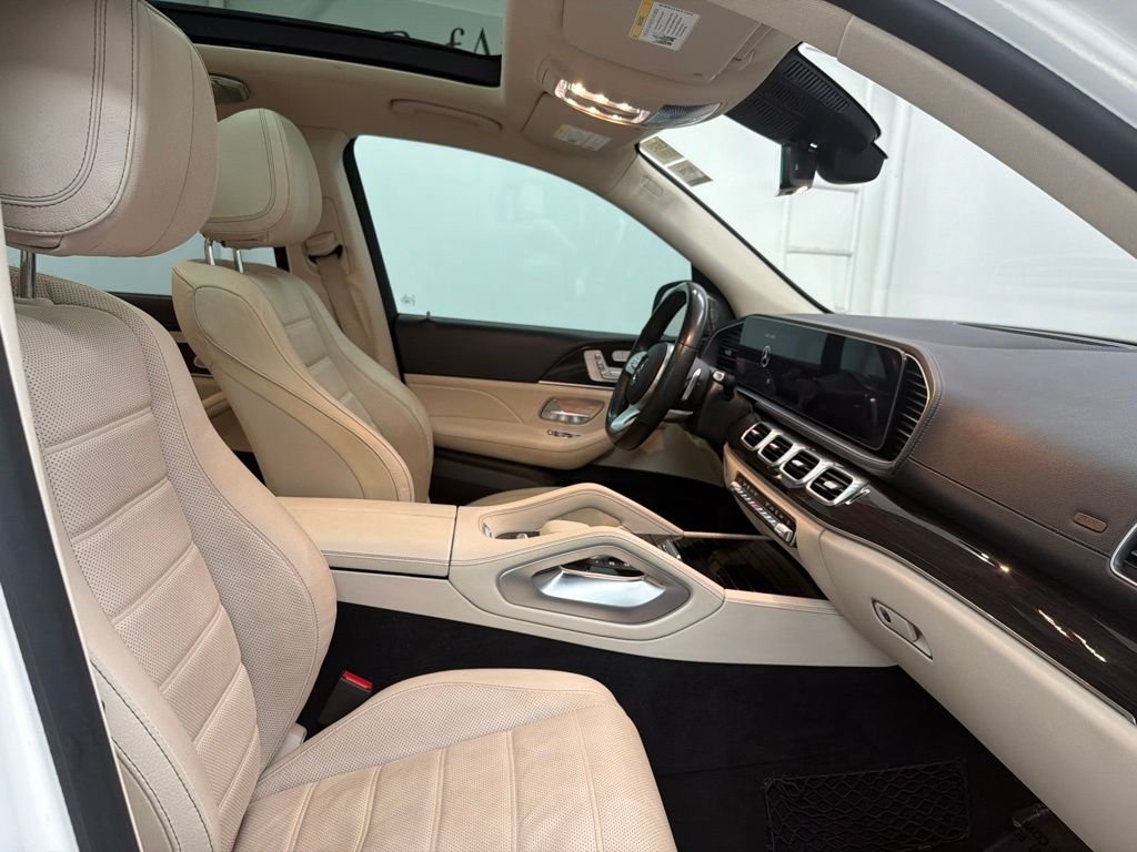 Used 2021 White Mercedes-Benz GLS 580 image 29