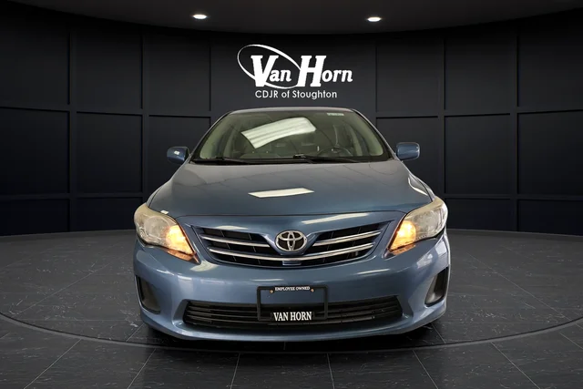 Used 2013 Toyota Corolla LE with VIN 5YFBU4EE3DP119830 for sale in Stoughton, WI