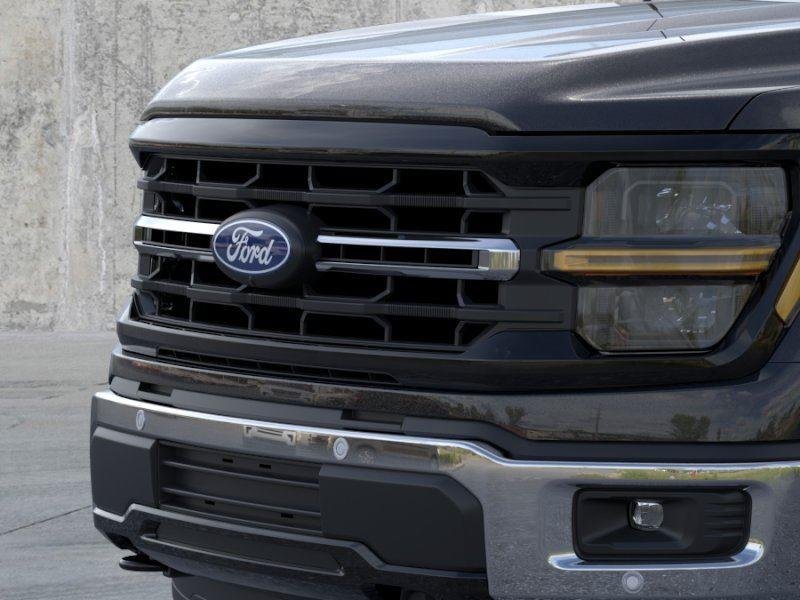 New 2026 Agate Black Ford XLT image 12
