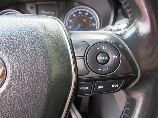 Used 2022 Blizzard Pearl Toyota LE image 28