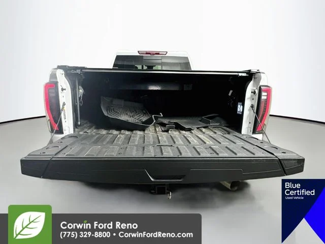 Certified Used 2025 Summit White GMC AT4X image 32
