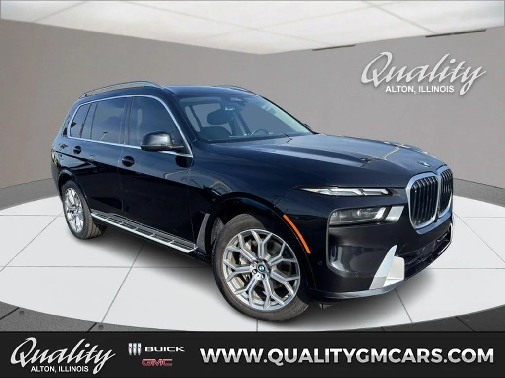 2025 BMW X7