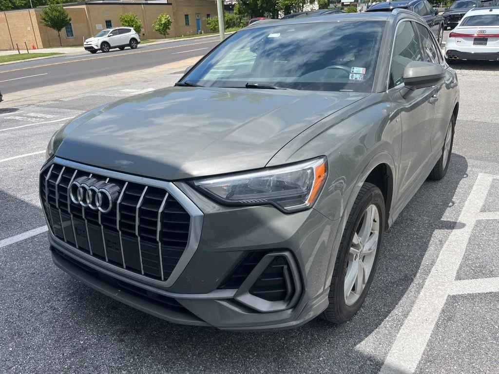 2021 Audi Q3 45 TFSI S Line Premium quattro's photo