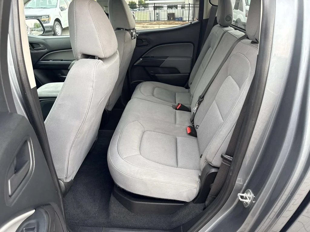 Used 2020 Gray Chevrolet Work Truck image 23