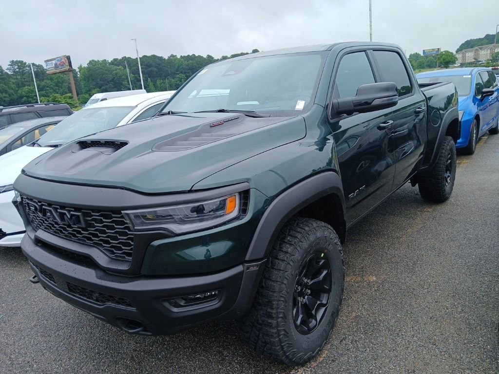 New 2026 Serrano-Green Metallic Exterior Paint RAM RHO image 2