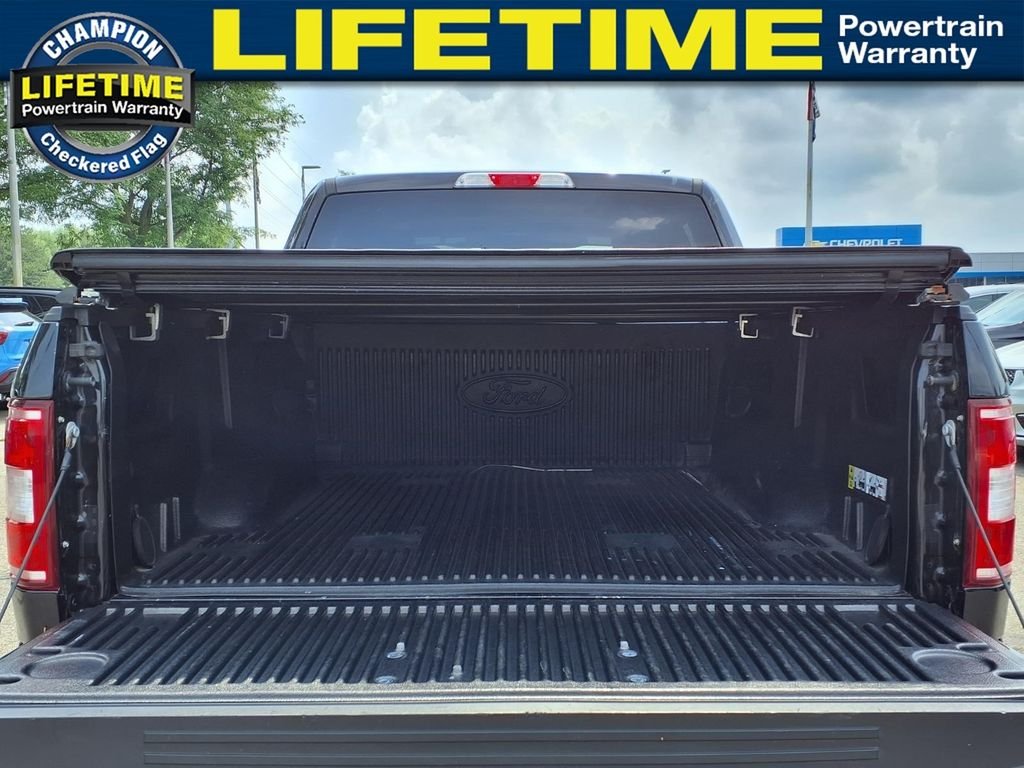 Used 2019 Black Ford XL image 10