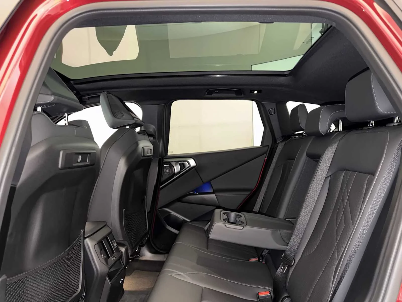 2026 BMW X3 30 - Photo 21