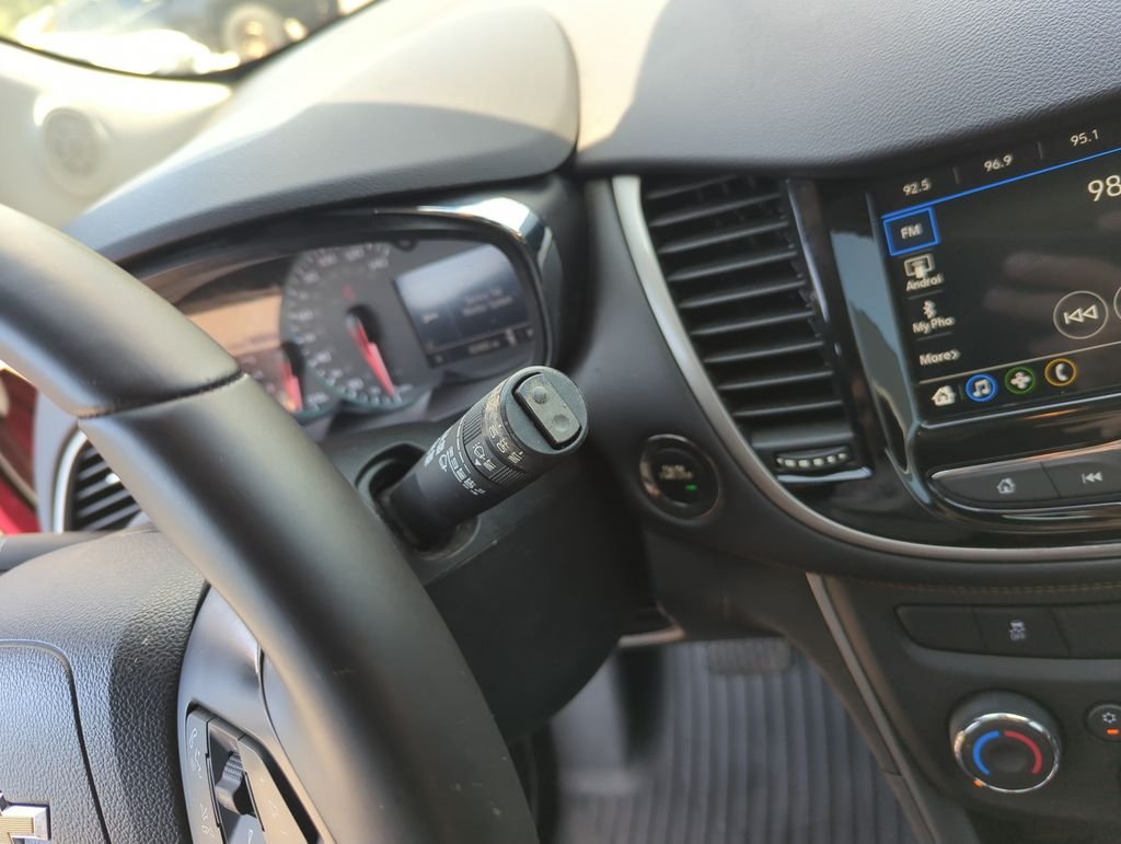 Used 2018 Red Chevrolet LT image 24