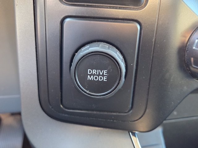 Used 2021 Red Ford XLT image 23