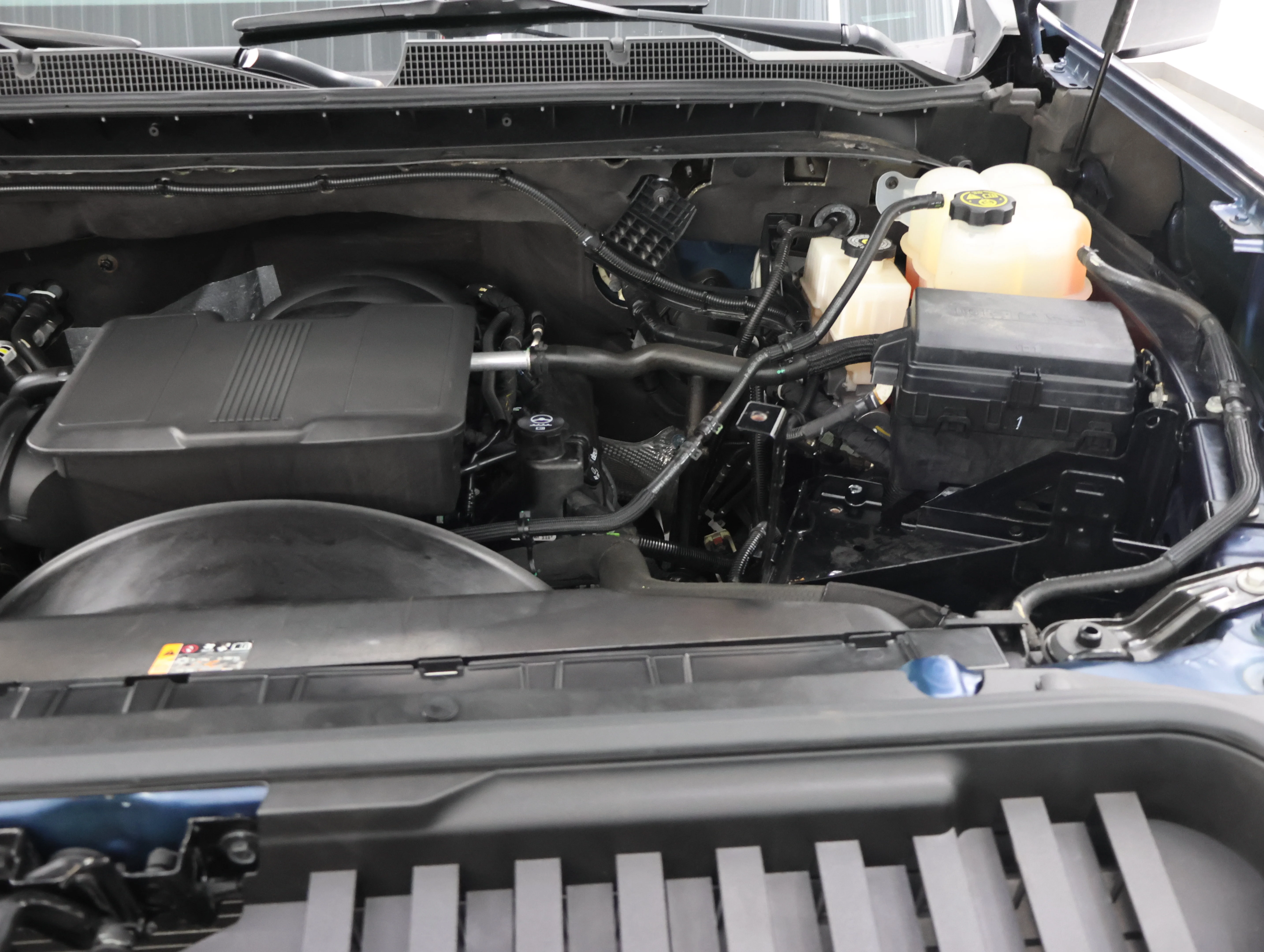 Used 2023 Northsky Blue Metallic Chevrolet LTZ image 19