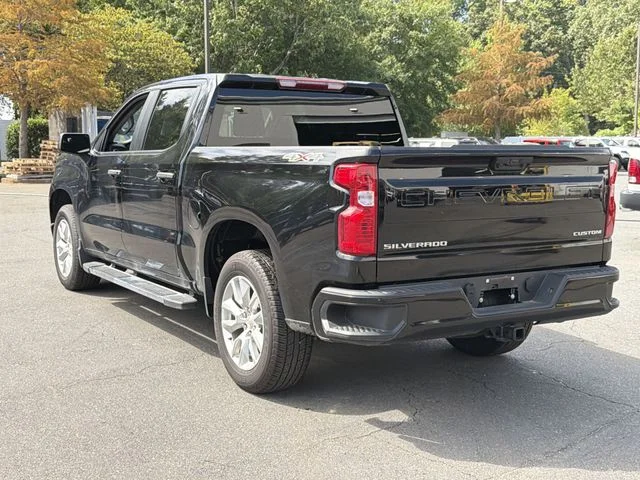Used 2025 Black Chevrolet Custom image 3