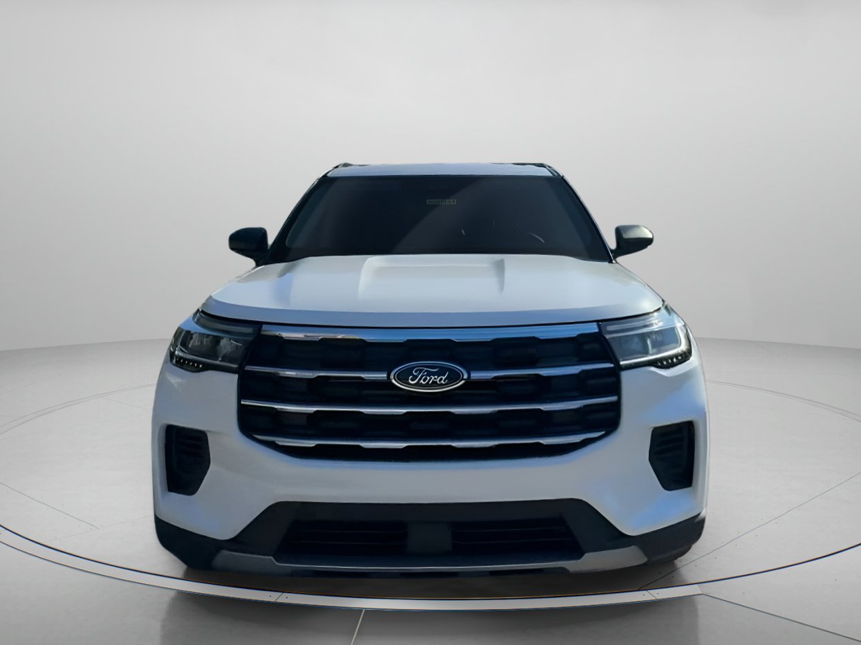 New 2026 Star White Metallic Tri-Coat Ford Active image 6